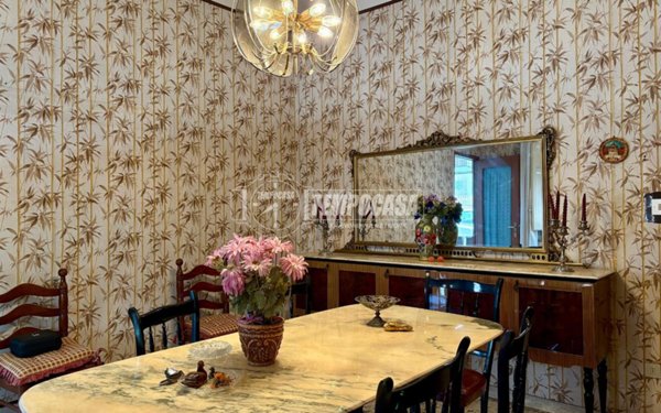 casa indipendente in vendita a Gravina di Catania