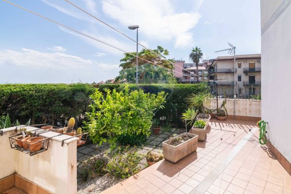 appartamento in vendita a Gravina di Catania