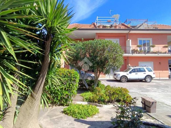 appartamento in vendita a Gravina di Catania in zona Coviello