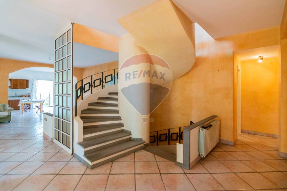 casa indipendente in vendita a Gravina di Catania