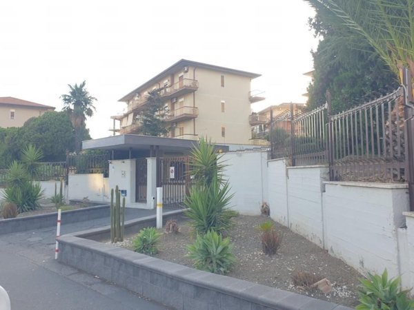 appartamento in vendita a Gravina di Catania