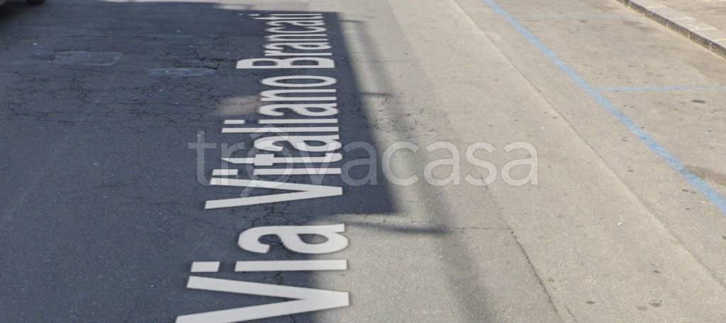 negozio in vendita a Gravina di Catania