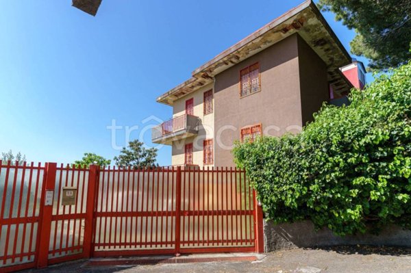 appartamento in vendita a Gravina di Catania