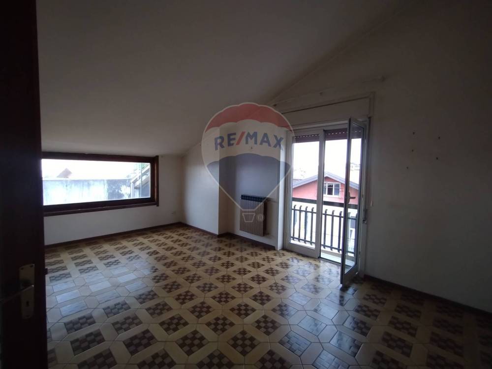 appartamento in vendita a Gravina di Catania
