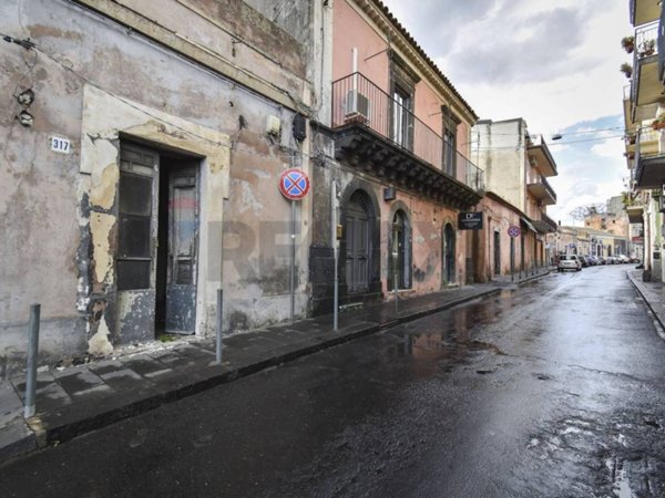 casa indipendente in vendita a Gravina di Catania
