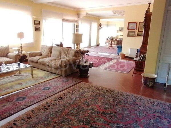 casa indipendente in vendita a Gravina di Catania