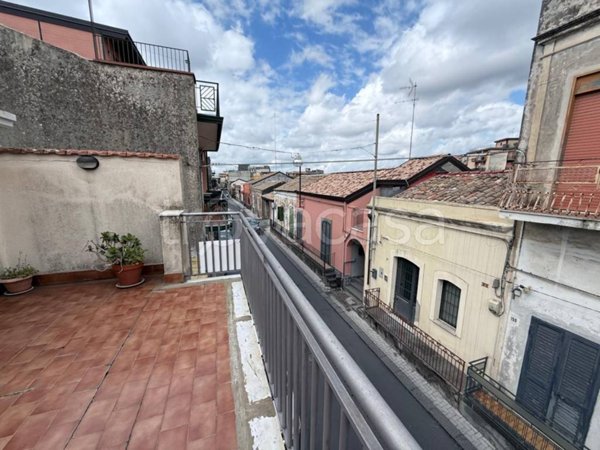 casa indipendente in vendita a Gravina di Catania