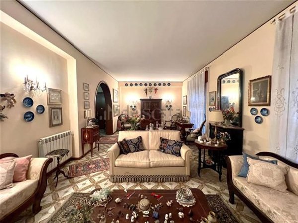 appartamento in vendita a Gravina di Catania in zona Coviello