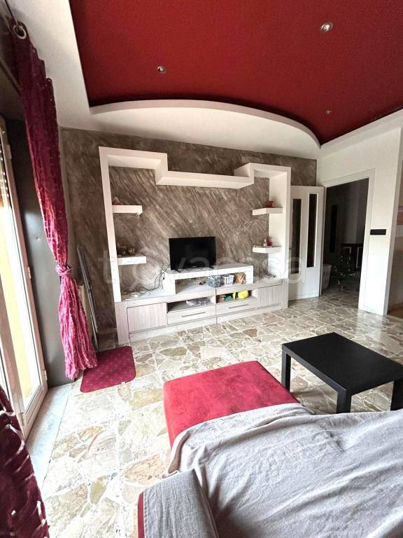 appartamento in vendita a Gravina di Catania in zona Fasano