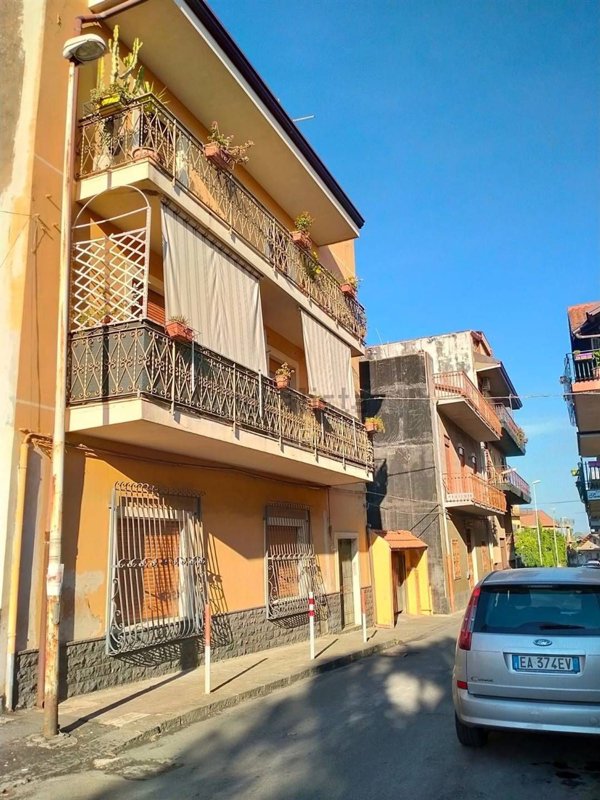 appartamento in vendita a Gravina di Catania
