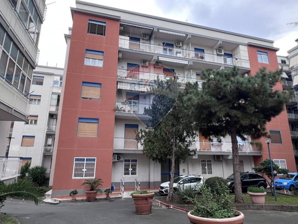 appartamento in vendita a Gravina di Catania in zona Fasano