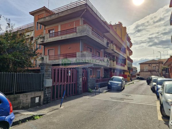 appartamento in vendita a Gravina di Catania