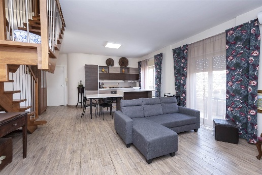 appartamento in vendita a Gravina di Catania