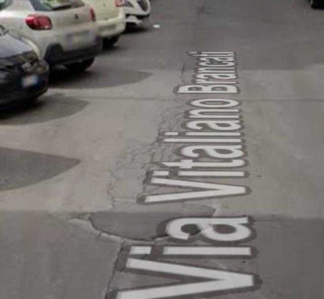 pentavano in vendita a Gravina di Catania