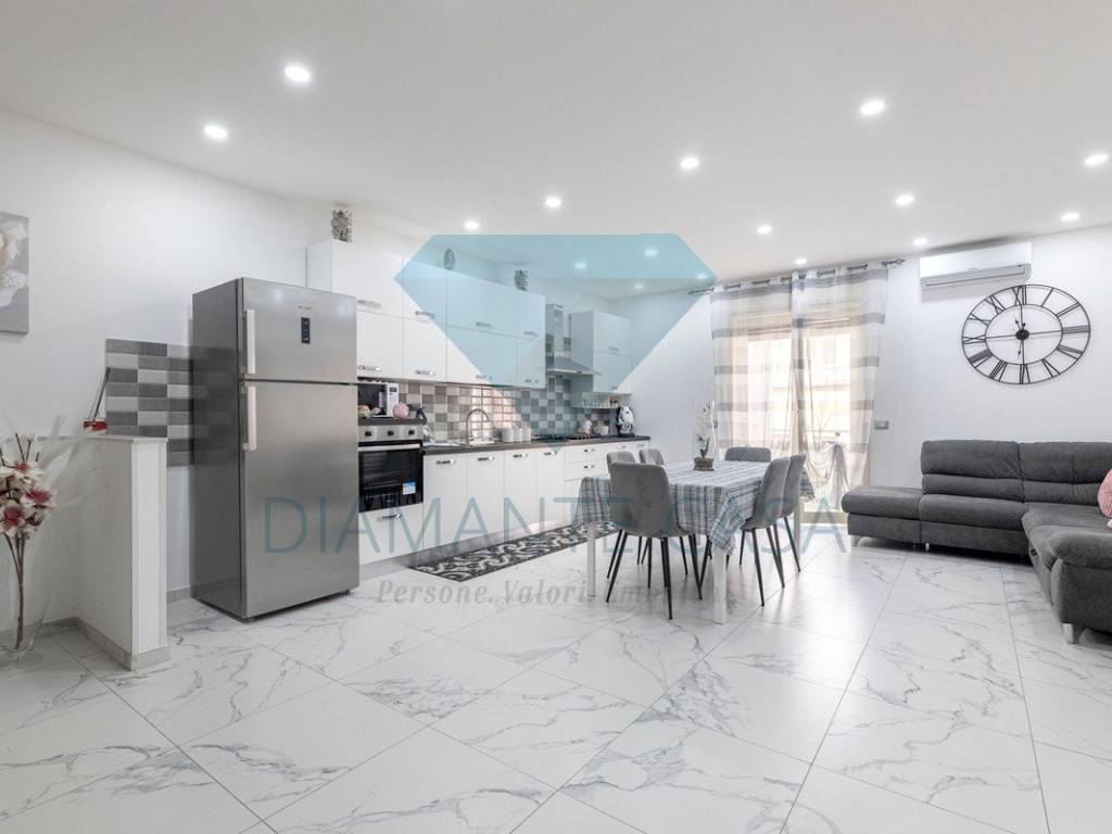 appartamento in vendita a Gravina di Catania