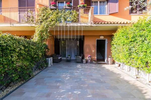 casa indipendente in vendita a Gravina di Catania