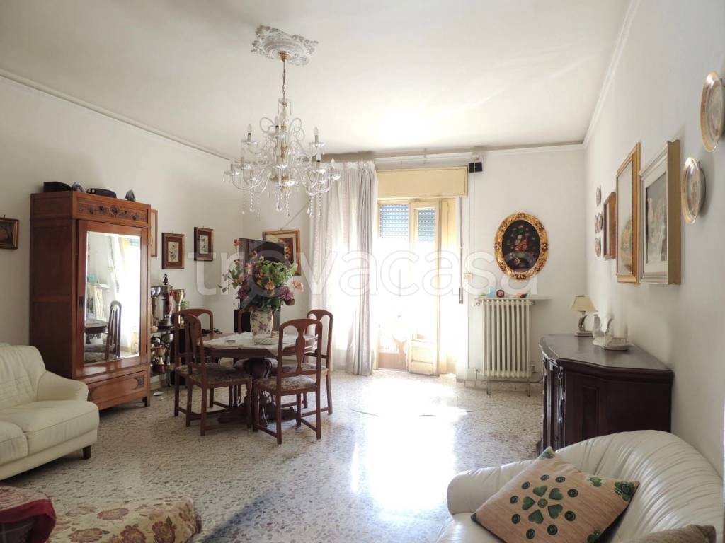 appartamento in vendita a Gravina di Catania