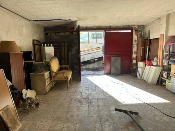 negozio in vendita a Gravina di Catania