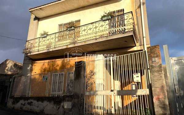 appartamento in vendita a Gravina di Catania