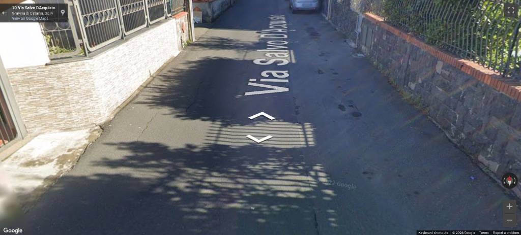 casa indipendente in vendita a Gravina di Catania