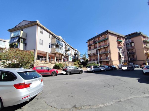 appartamento in vendita a Gravina di Catania