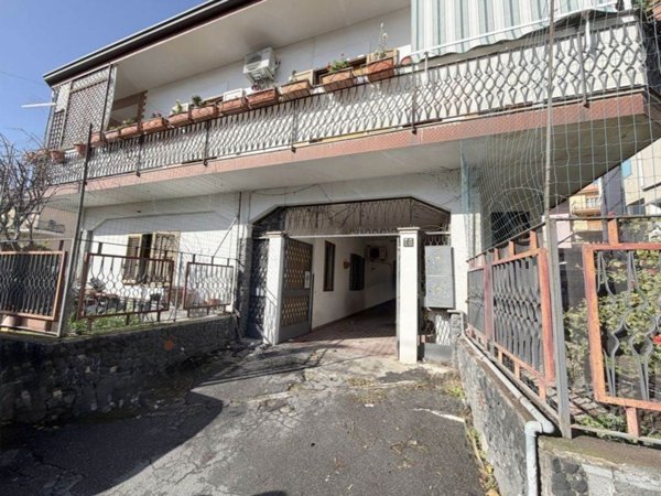 appartamento in vendita a Gravina di Catania