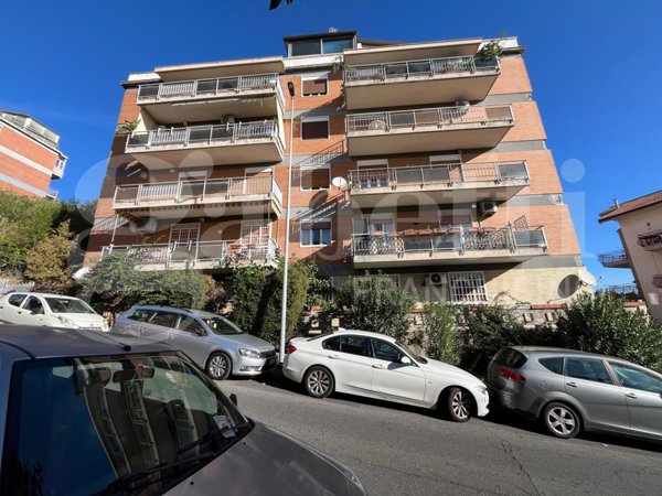 appartamento in vendita a Gravina di Catania in zona Fasano