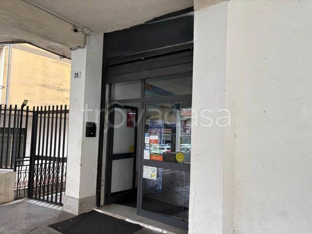 negozio in vendita a Gravina di Catania in zona San Paolo