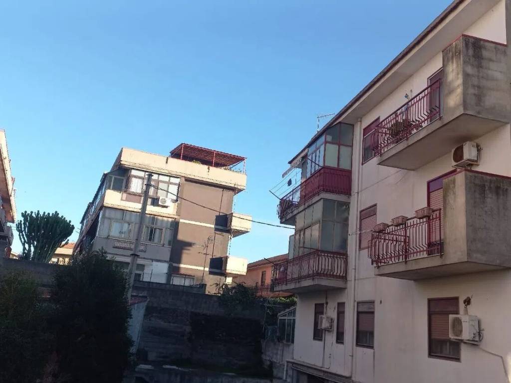 appartamento in vendita a Gravina di Catania
