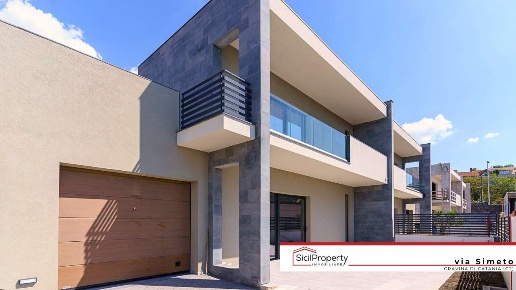 casa indipendente in vendita a Gravina di Catania