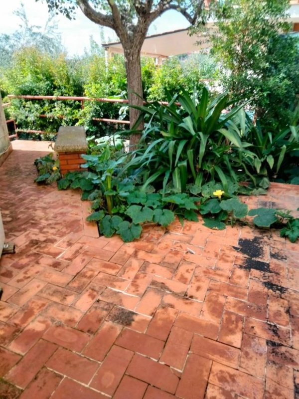 appartamento in vendita a Gravina di Catania in zona Coviello