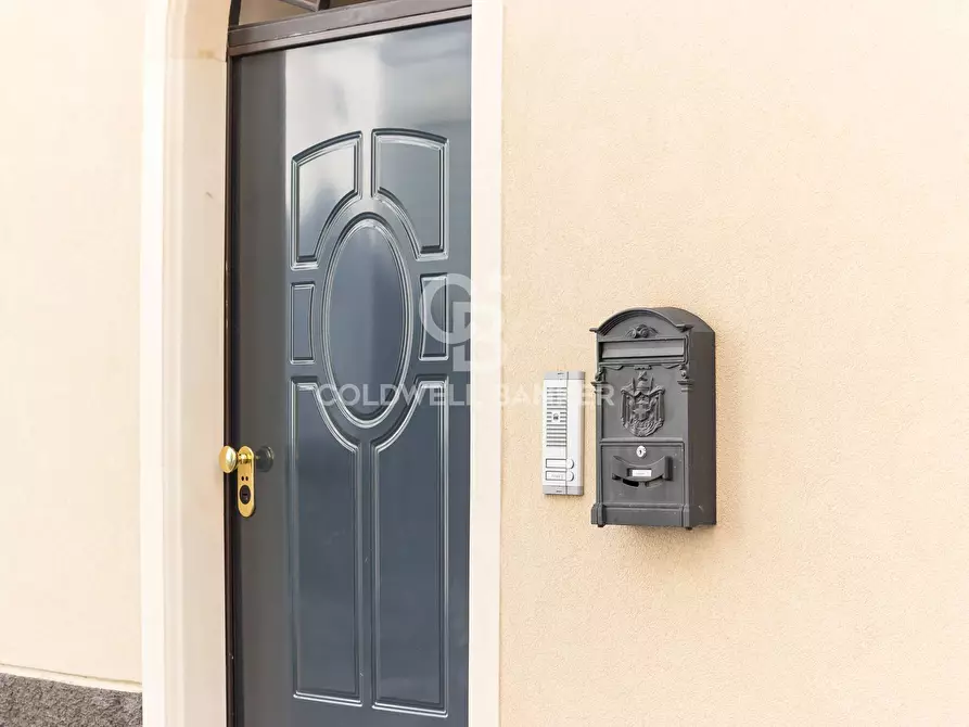 casa indipendente in vendita a Gravina di Catania