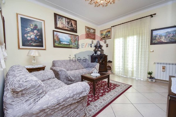 appartamento in vendita a Gravina di Catania