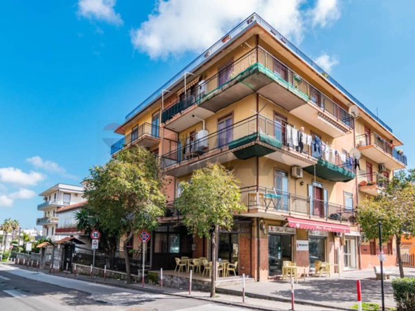 appartamento in vendita a Gravina di Catania in zona Coviello