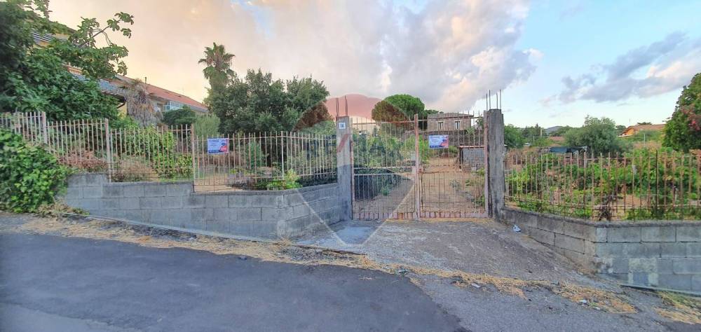 casa indipendente in vendita a Gravina di Catania