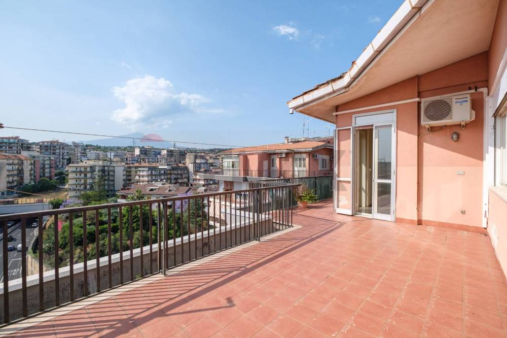 appartamento in vendita a Gravina di Catania