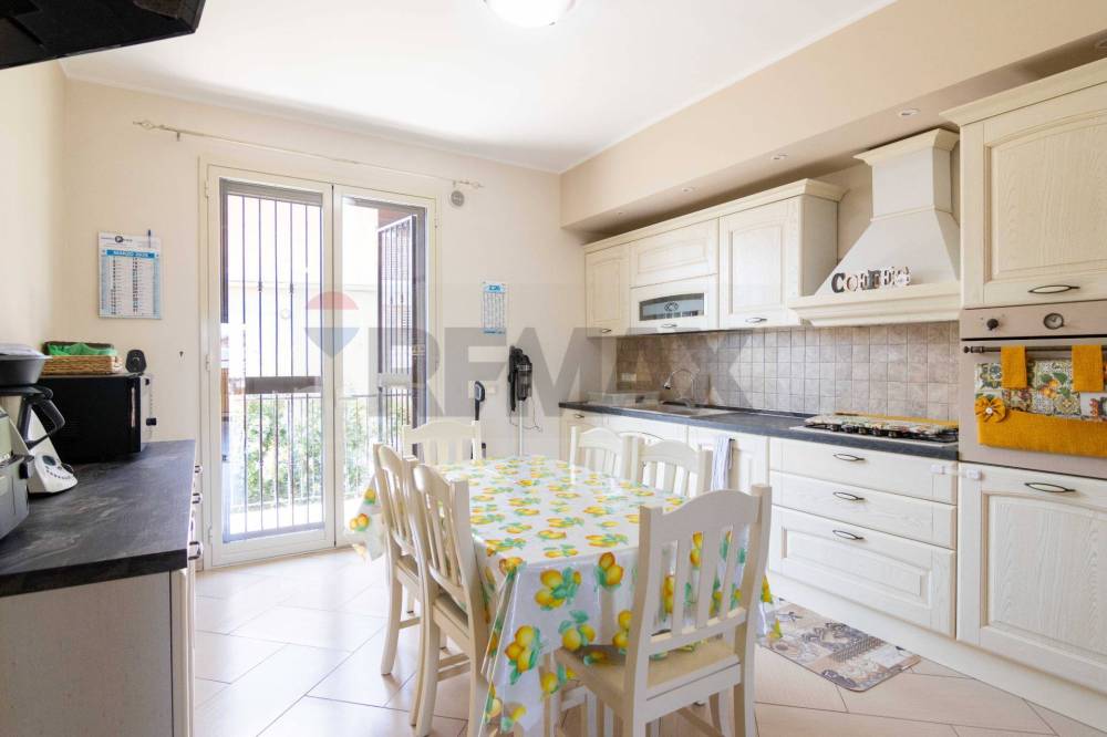 appartamento in vendita a Gravina di Catania