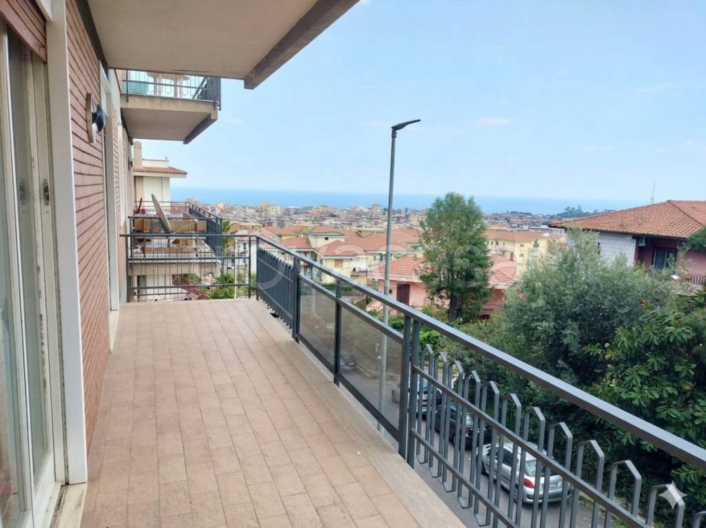 appartamento in vendita a Gravina di Catania in zona Coviello