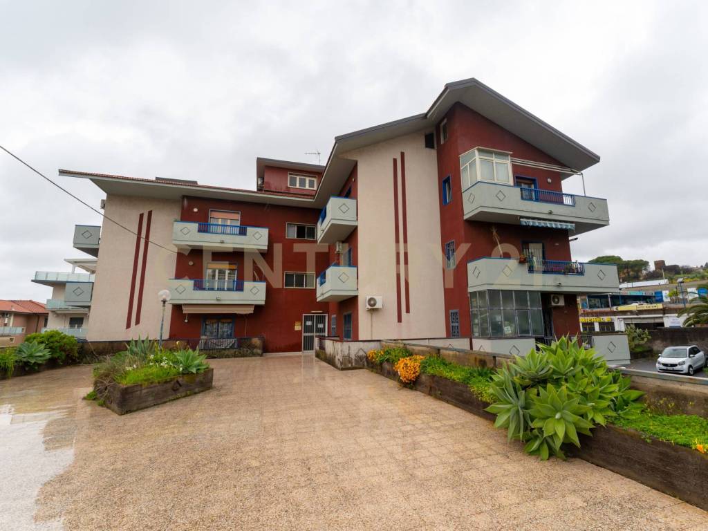 appartamento in vendita a Gravina di Catania