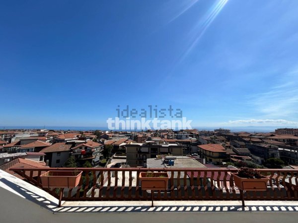 appartamento in vendita a Gravina di Catania