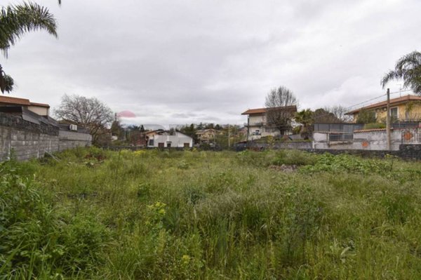 casa semindipendente in vendita a Gravina di Catania