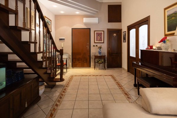 appartamento in vendita a Gravina di Catania