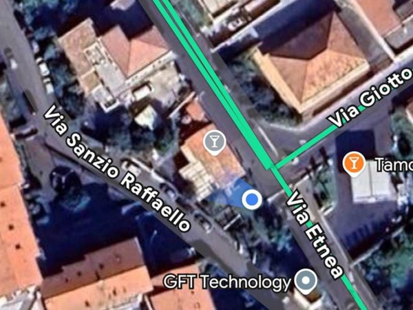 locale commerciale in vendita a Gravina di Catania