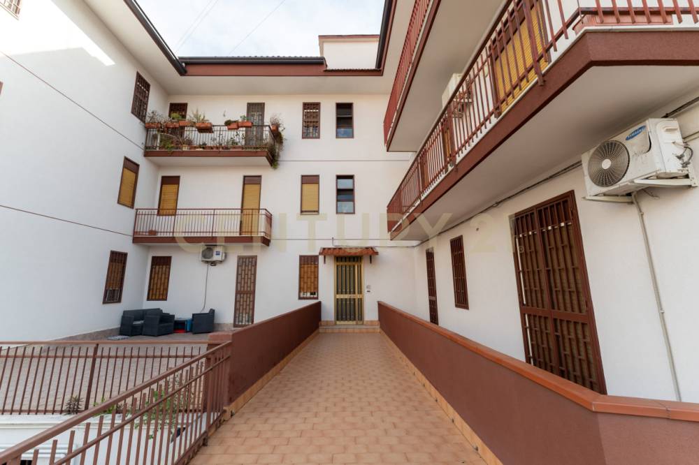 appartamento in vendita a Gravina di Catania