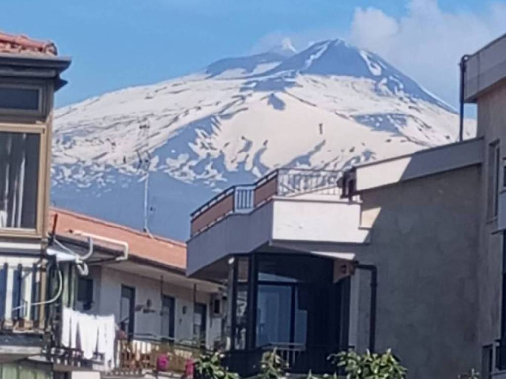 appartamento in vendita a Gravina di Catania in zona Coviello
