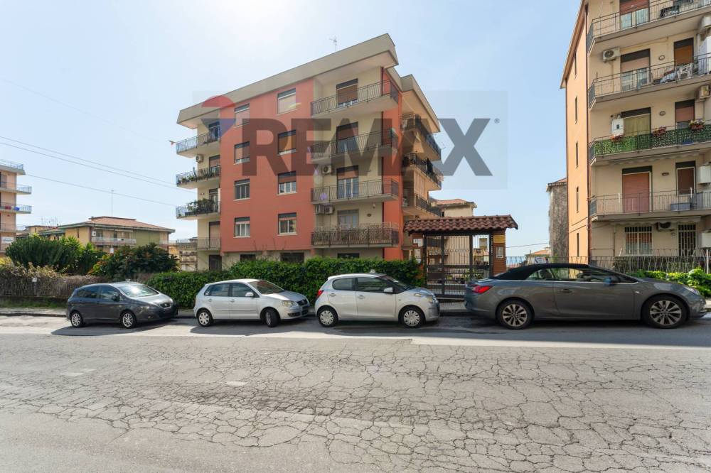 appartamento in vendita a Gravina di Catania