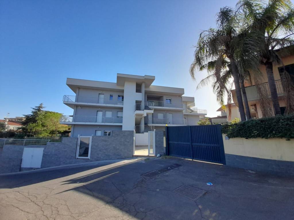appartamento in vendita a Gravina di Catania