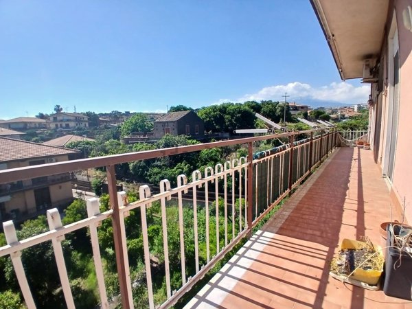 appartamento in vendita a Gravina di Catania in zona Coviello
