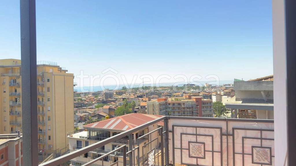appartamento in vendita a Gravina di Catania in zona Fasano