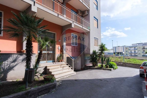 appartamento in vendita a Gravina di Catania in zona Fasano